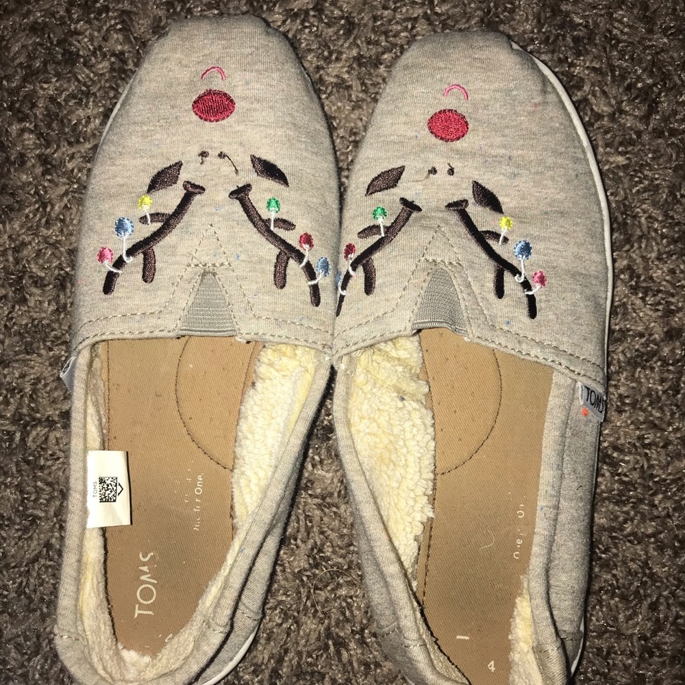 Reindeer TOMS - Picture 2 of 5